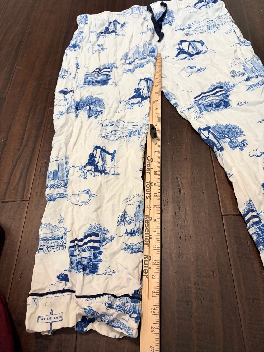 Katie Kime toile pajama set cityscape print - Picture 8 of 9